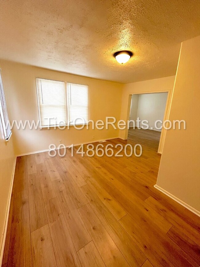 Building Photo - for a limited time, this property offers n...