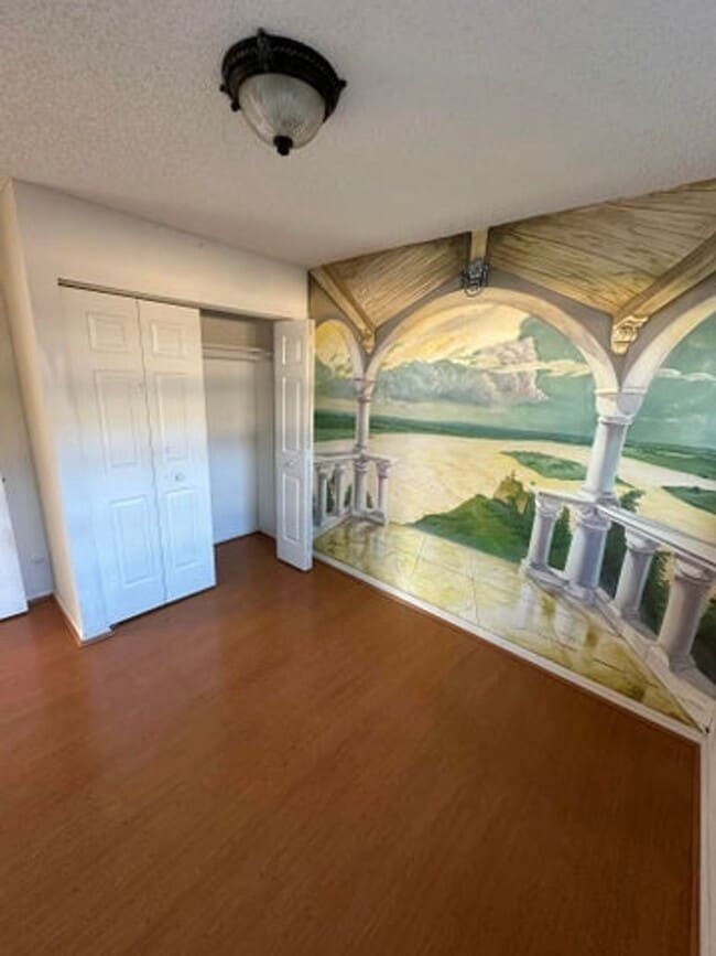 Building Photo - 3291 SW 4th St