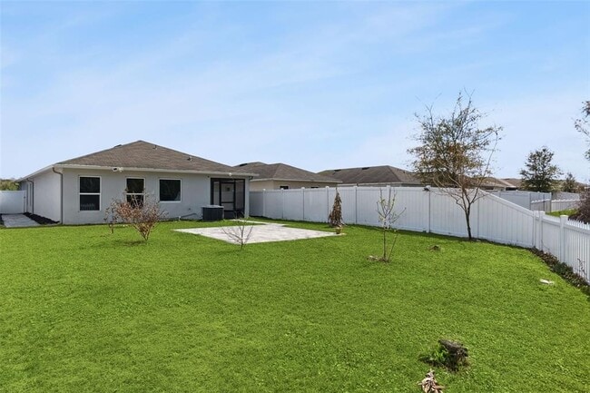 Building Photo - 3028 Lakes Crest Ave