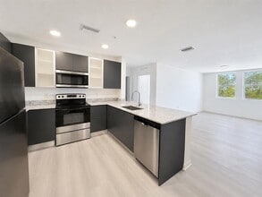 Building Photo - 5587 Millennia Park Dr