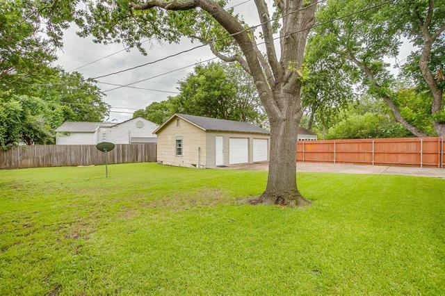 Building Photo - 6313 Malvey Ave
