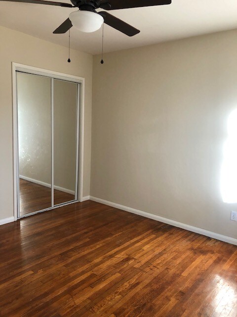 Building Photo - 1740 Carmona Ave