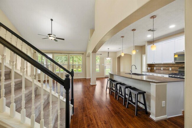 Building Photo - 6911 Autumn Rain Ln