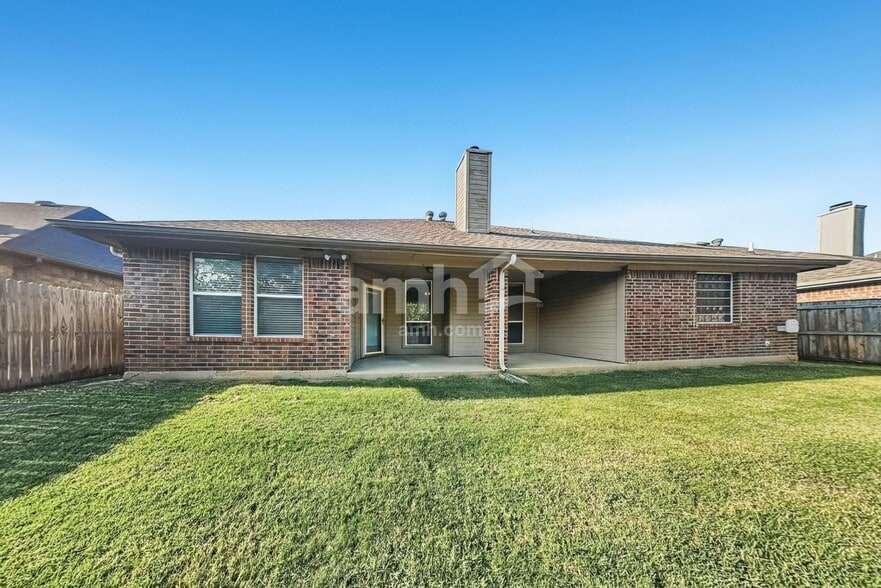 Building Photo - 1000 Redfish Dr