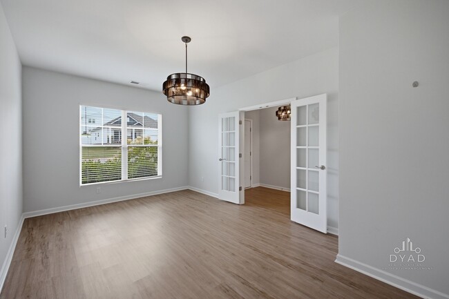 Building Photo - 3707 Clementine Ln