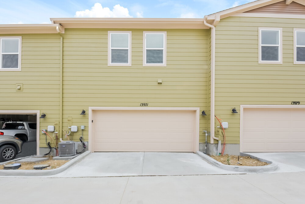 Building Photo - 13971 Vispo Wy