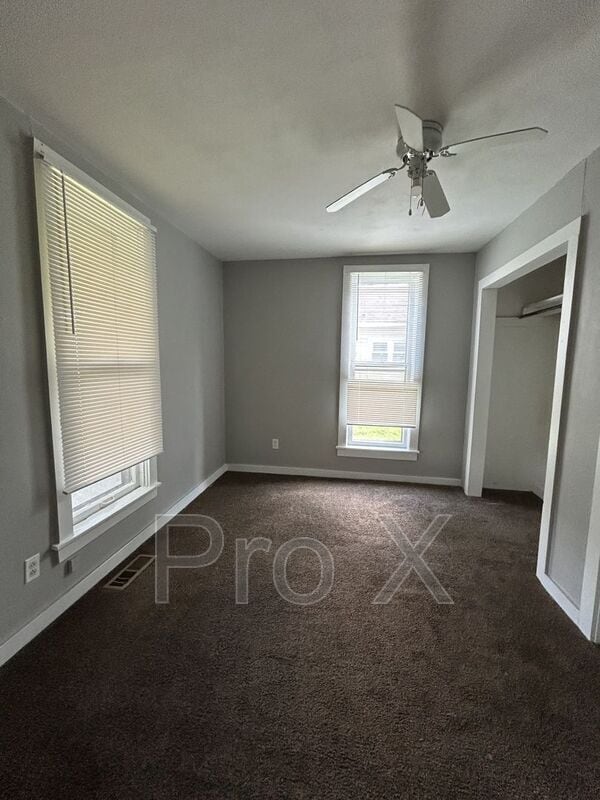 Building Photo - 406 S Joplin St