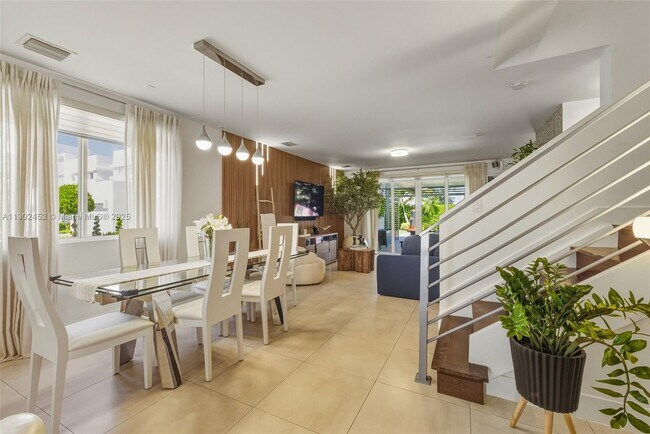 Building Photo - 10359 NW 67th Terrace