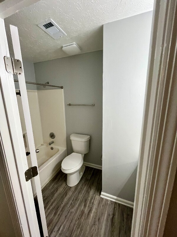 Building Photo - 6233 Cross Tie Ct