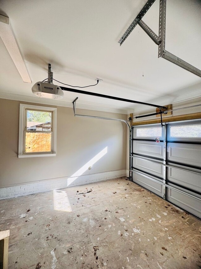 Building Photo - Beautiful 2BR Butner Home