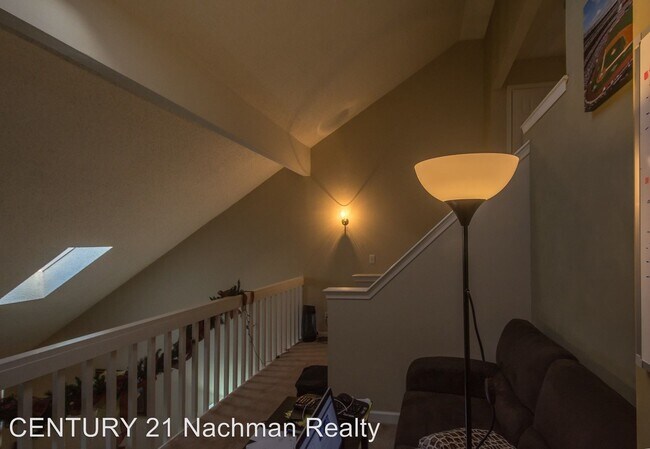 Building Photo - 3 br, 2.5 bath House - 529 Kristy Court