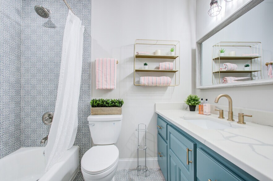 Building Photo - 5007 Dogwood Dr