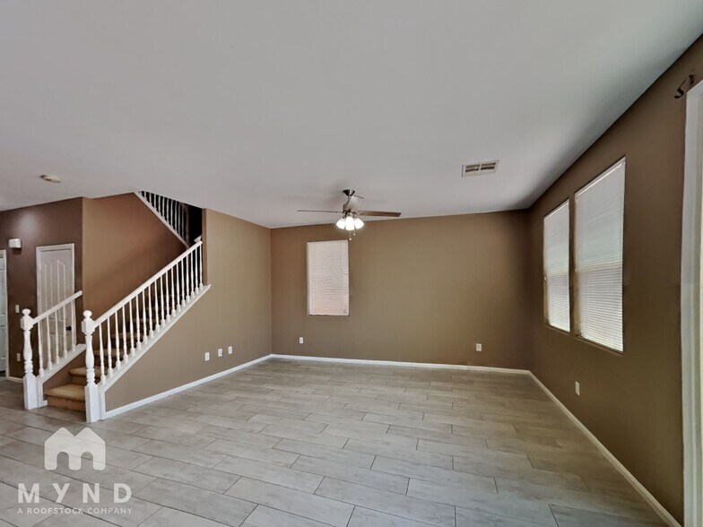 Building Photo - 6589 Pacific Screech Pl