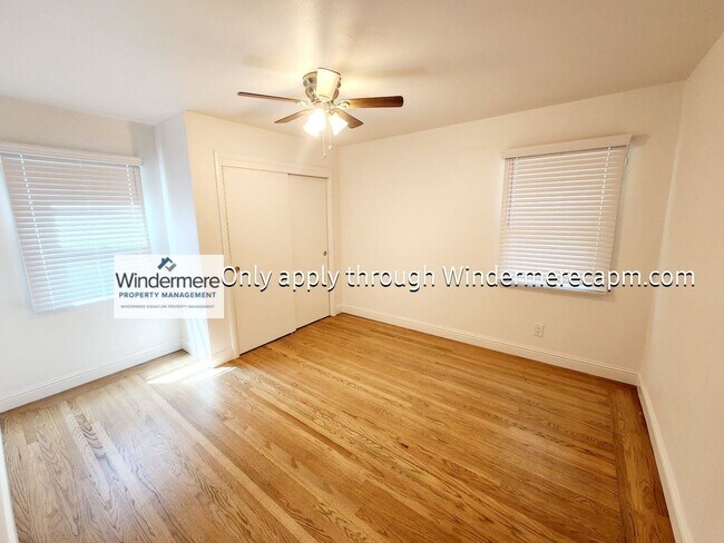Building Photo - Fully Renovated Home in Arden Park! Available Now!!!