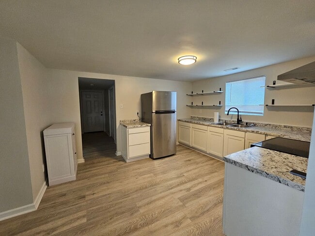 Building Photo - 3 Bedroom Rental in PRP