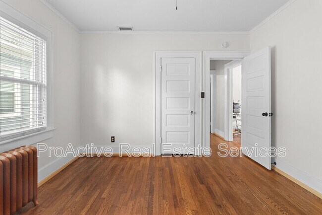 Building Photo - 1623 Lafayette Blvd