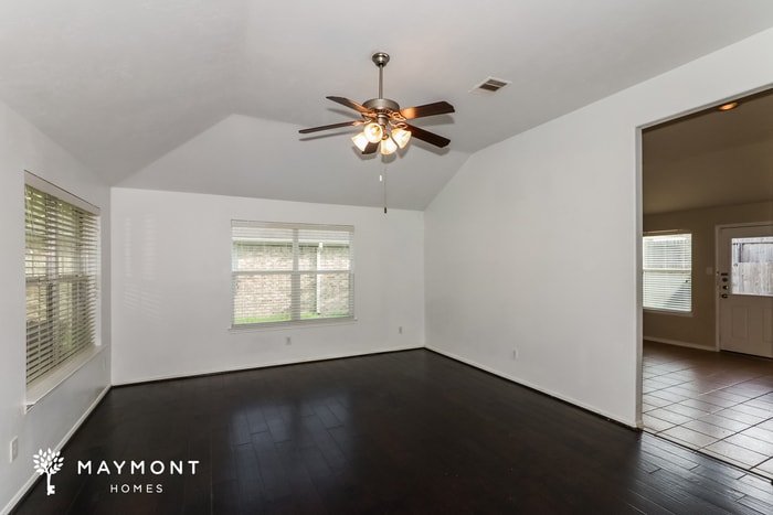 Building Photo - 1015 Bahia Vista Dr
