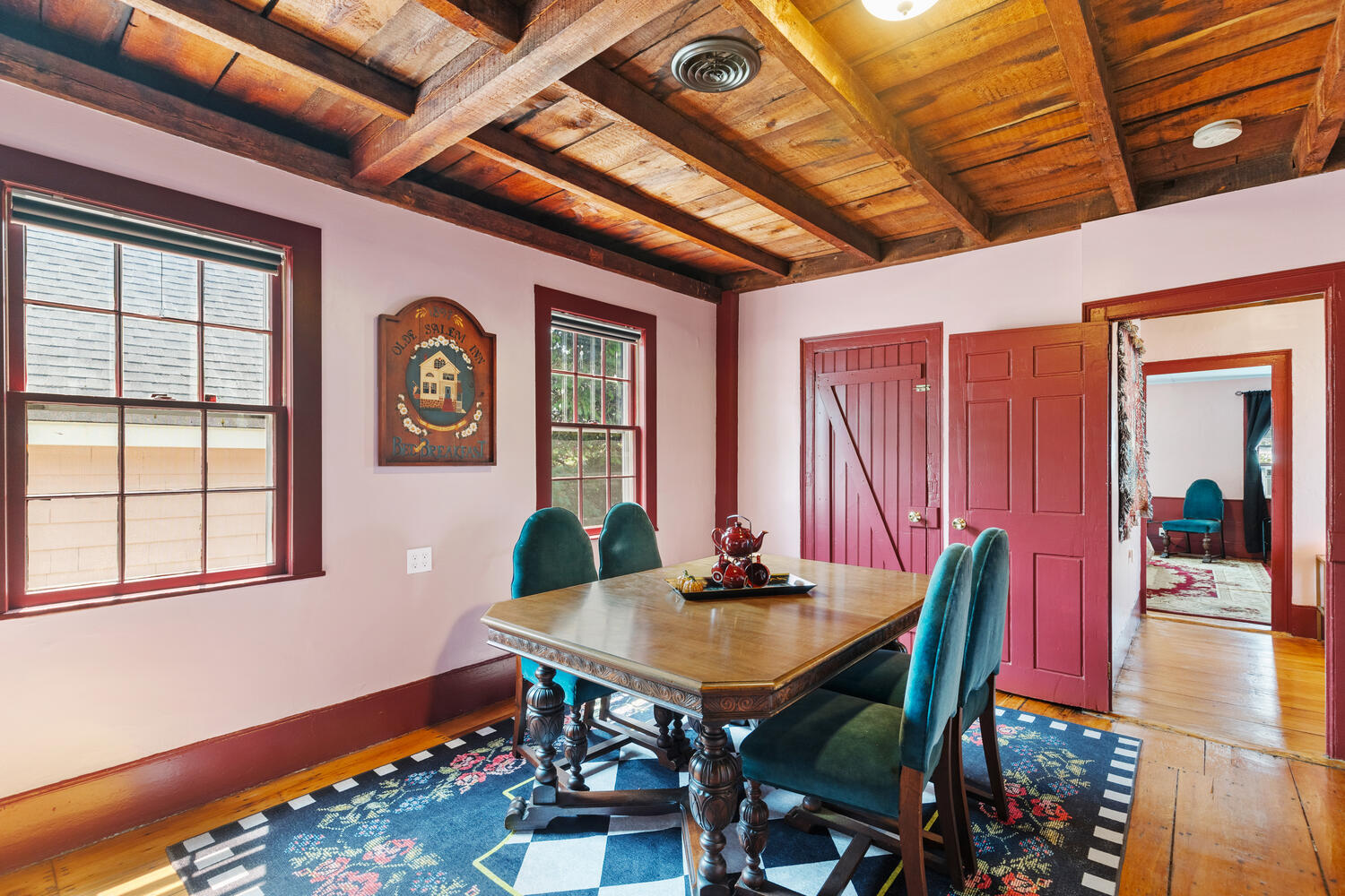 Building Photo - 25 Becket St