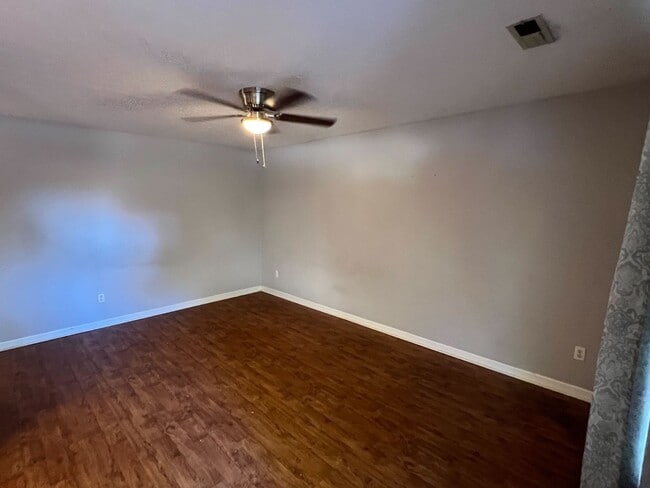Building Photo - Nice 2bd 1ba in Bremen City School District