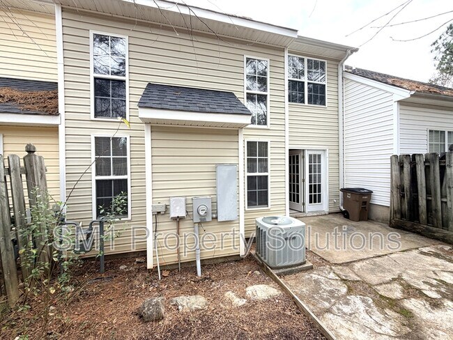 Building Photo - 5106 Bartholomew's Ln