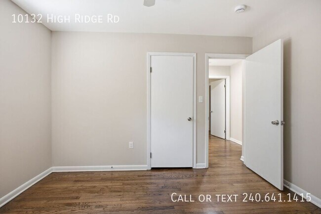 Building Photo - 10132 High Ridge Rd