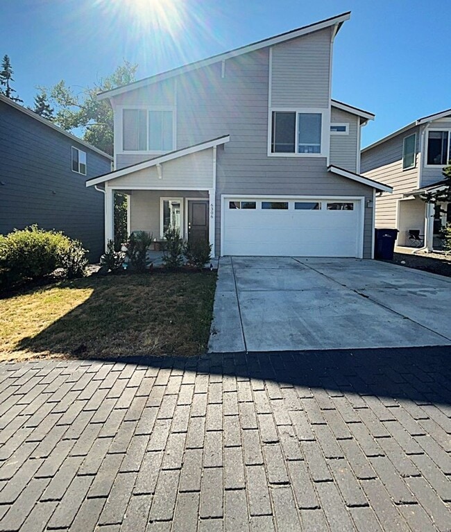 Building Photo - Newly Built 4bd 2.5ba in LSSD