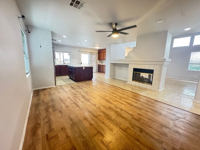 Building Photo - 3310 Robin Nest Ct