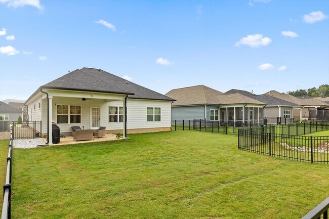 Building Photo - 7142 Tailgate Lp