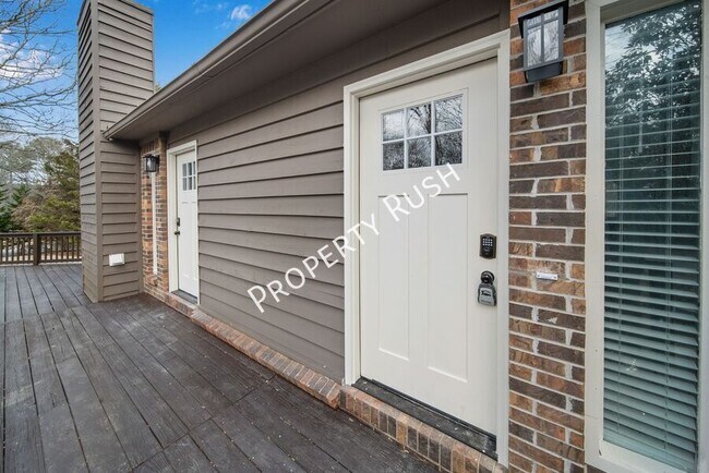 Building Photo - 6008 Champion Rd