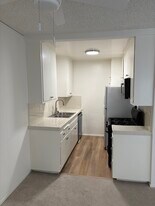 Building Photo - 11168 Camarillo St