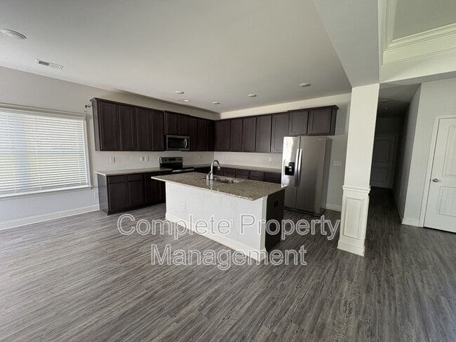 Building Photo - 7 Wescott Hill Way SE