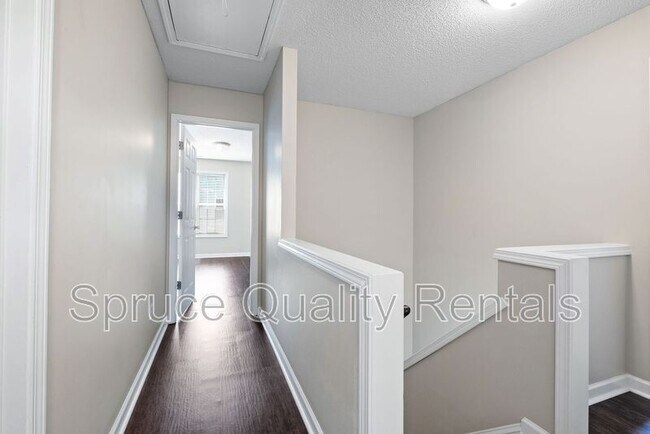Building Photo - 2640 Farlow Gap Ln