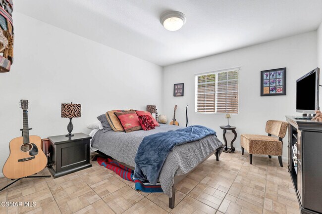 Building Photo - 5050 Golden Nugget Way