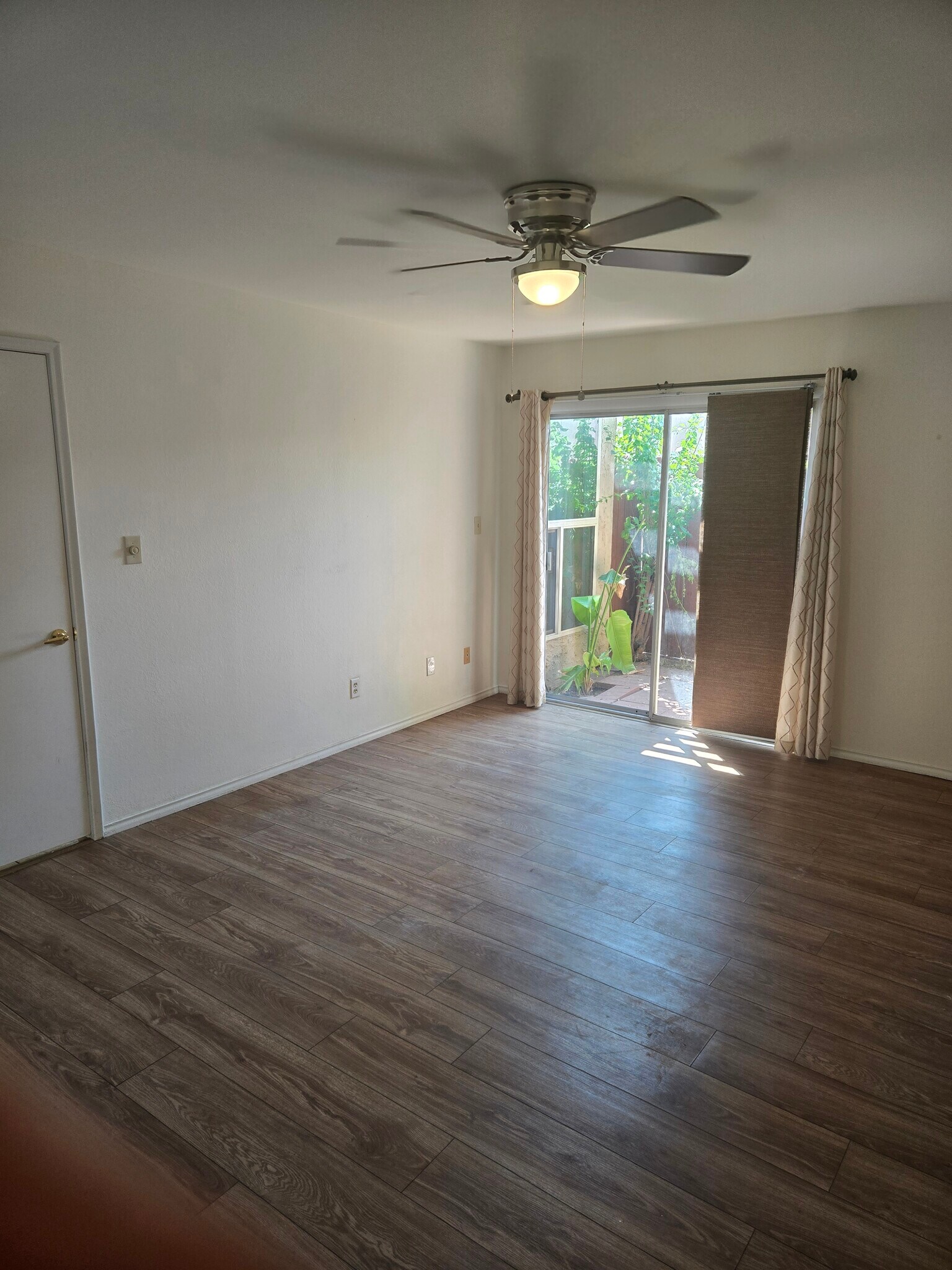 Master Patio - 1044 E Pueblo Rd