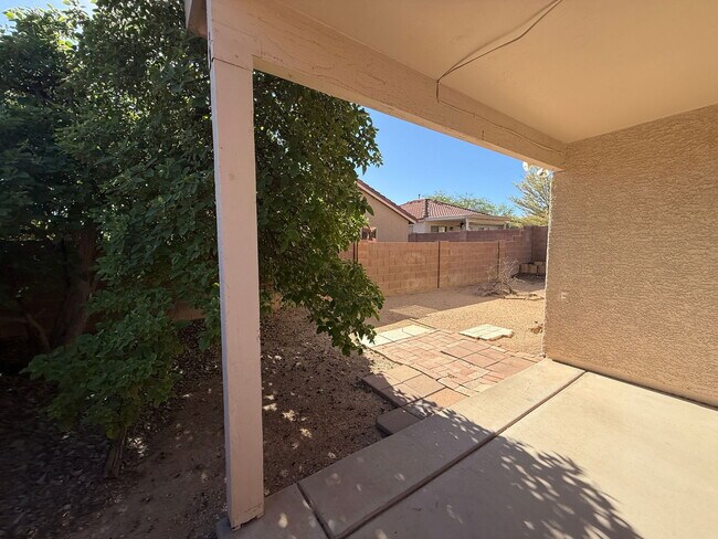 Building Photo - 3933 W Rock Basin Ln