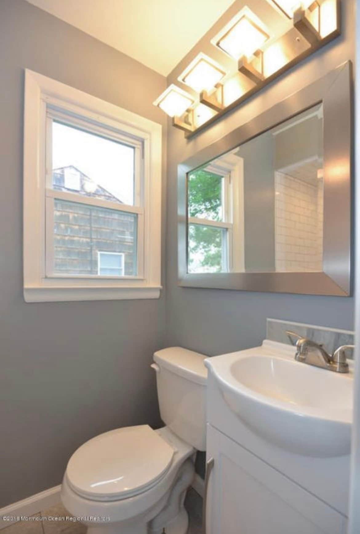 Building Photo - 46 Asbury Ave