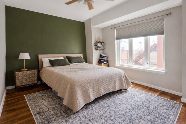 Building Photo - 2331 N Lister Ave