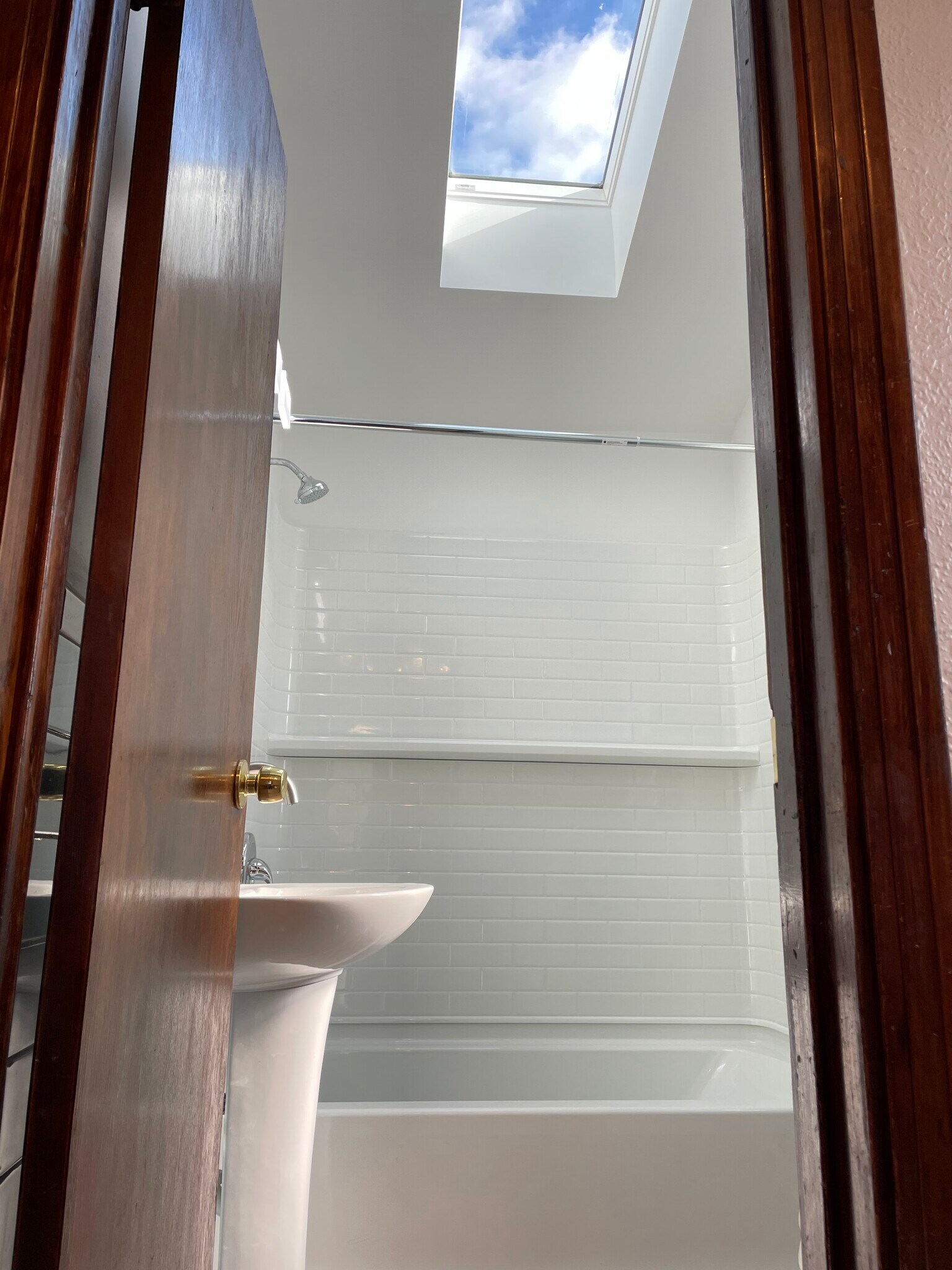 Building Photo - 206 Whipple St