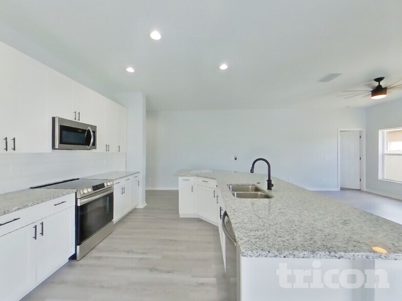 Building Photo - 504 Magnolia Pointe Ct