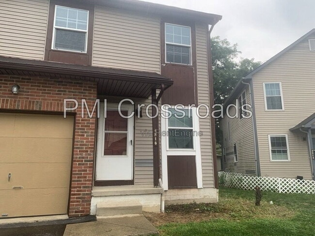 Building Photo - 4816 Prince Charles Way