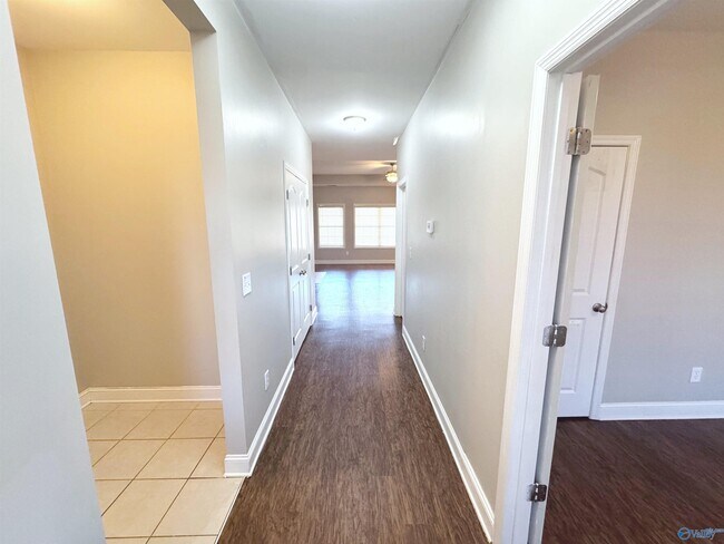 Building Photo - 120 James Parcus Cir