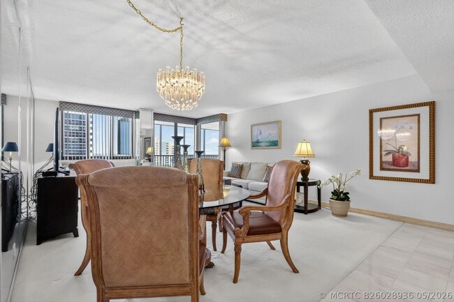 Building Photo - 3420 S Ocean Blvd