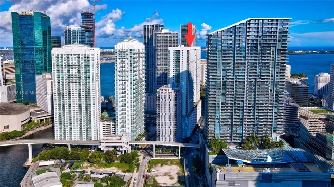 Building Photo - 500 Brickell Ave