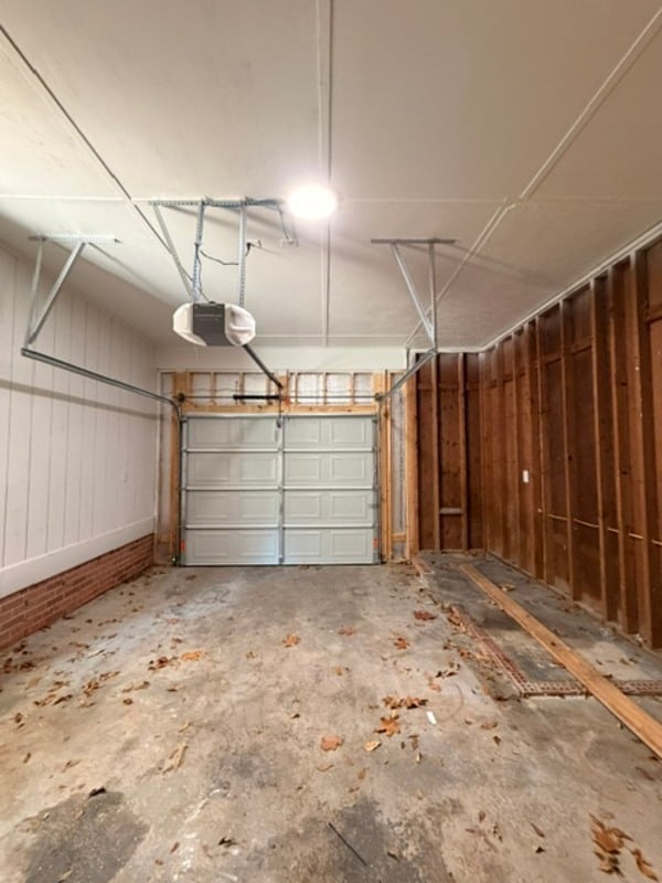 Building Photo - 1644 Overhill Rd