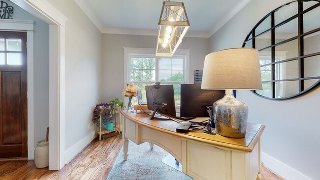 Building Photo - 7146 Pepper Tree Cir