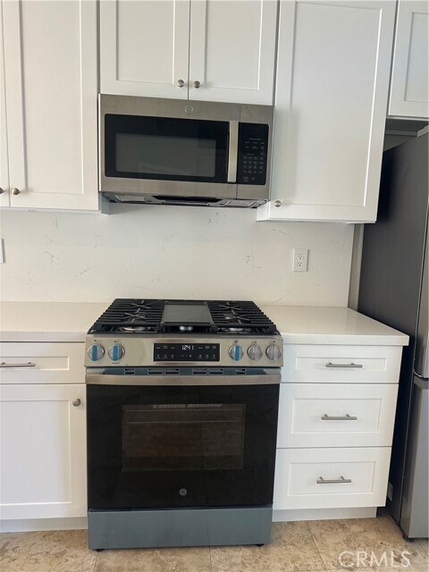 Building Photo - 28265 Paseo El Siena