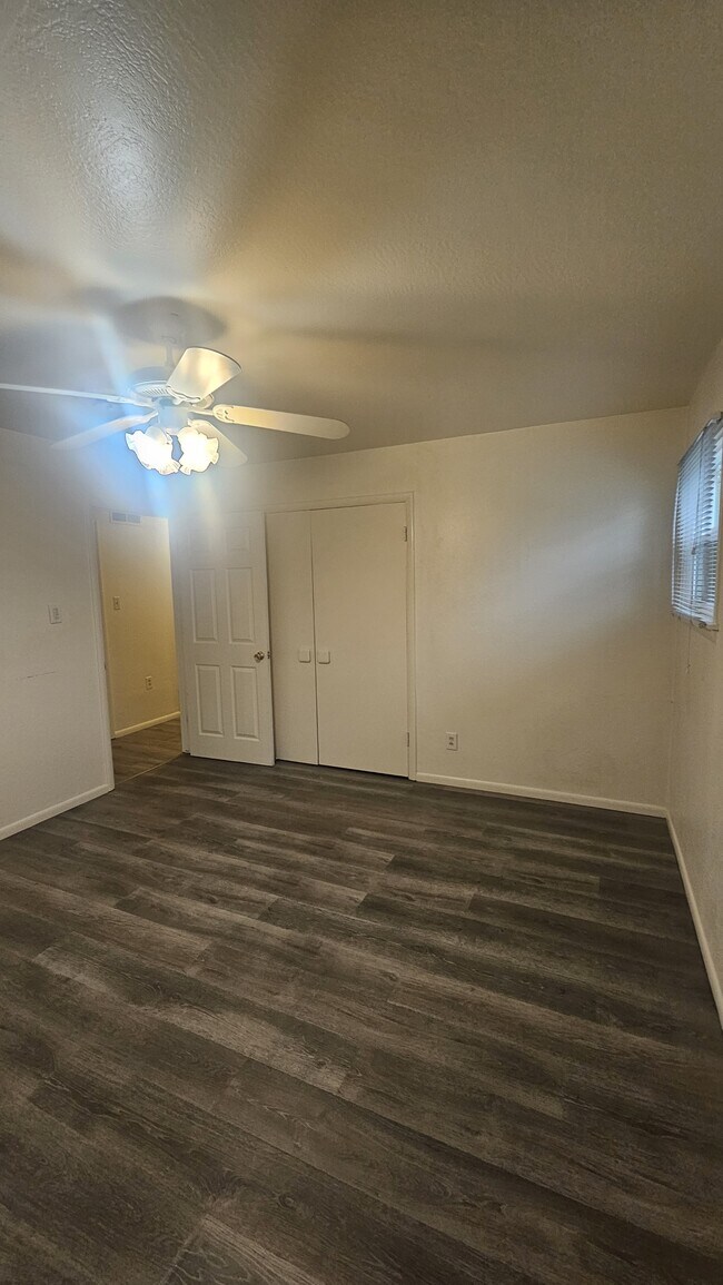 Building Photo - 2375 North Ave