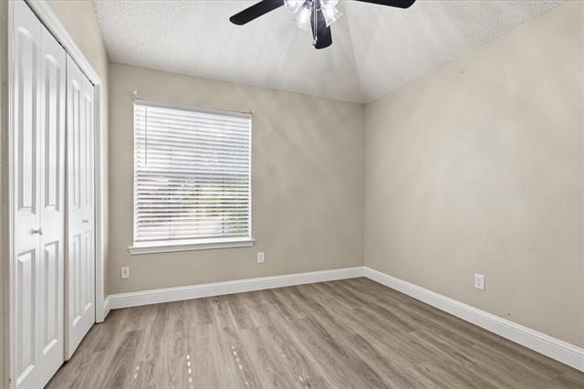 Building Photo - 2909 Menlo Park Ln