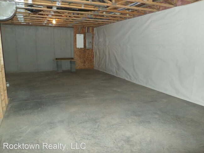 Building Photo - 2 br, 2.5 bath House - 1039 Alexander Hami...