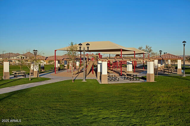 Building Photo - 17562 W Dalea Dr